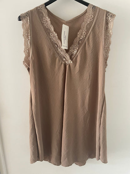 Top bretelles dentelles 44/50