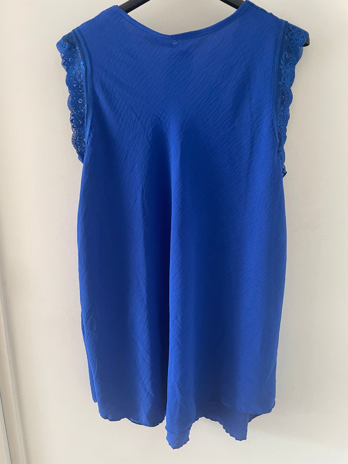 Top bretelles dentelles 44/50